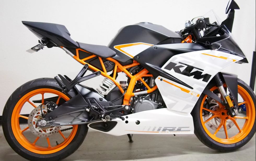 KTM RC390