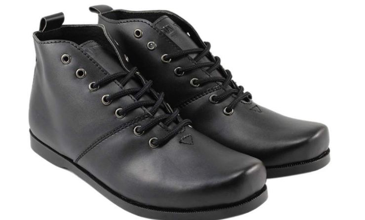 Rekomendasi Sepatu Motor Touring Dondhicero