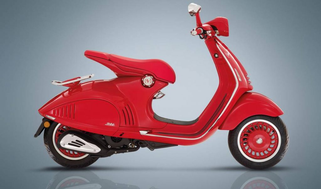 Vespa 946 Red