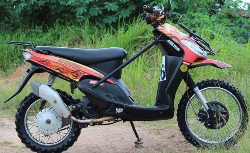 Modifikasi Mio Trail Modifikasi menabahkan aksesori
