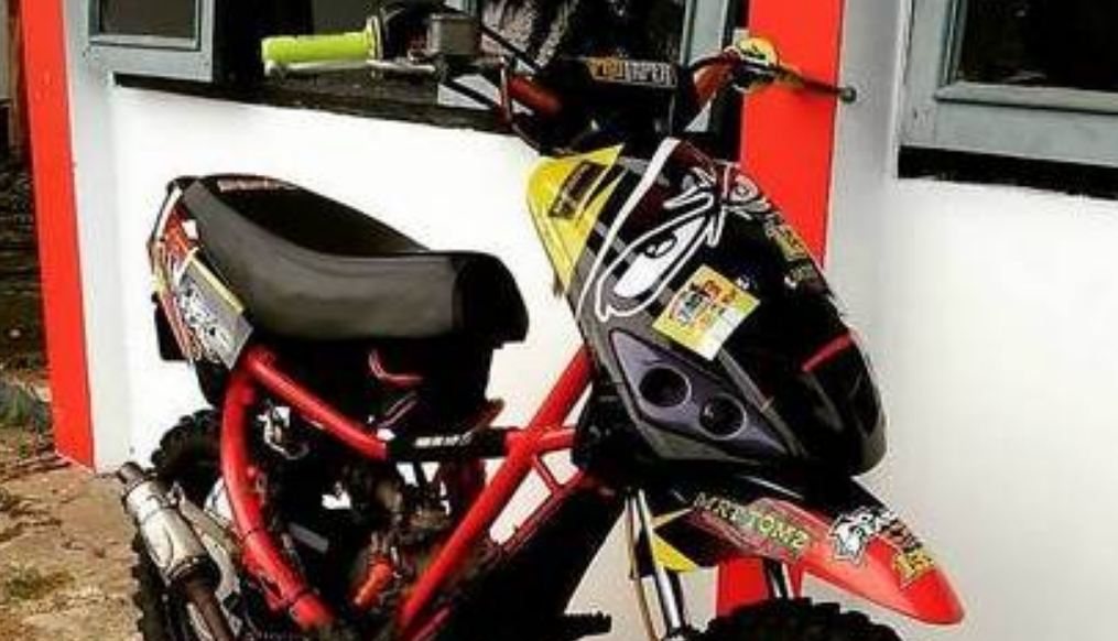 Modifikasi mengubah lampu depan