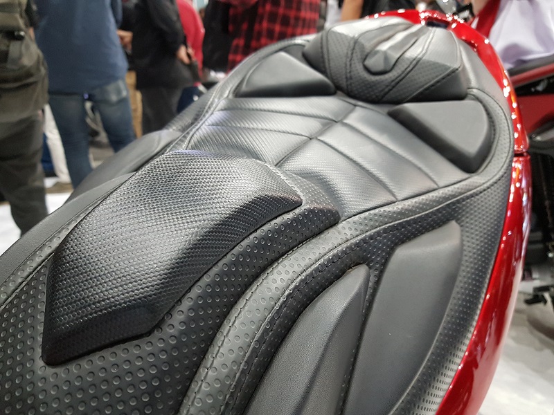 Apa Jadinya Modifikasi Vario 125 Pakai Knalpot CBR250RR? modifikasi vario 125