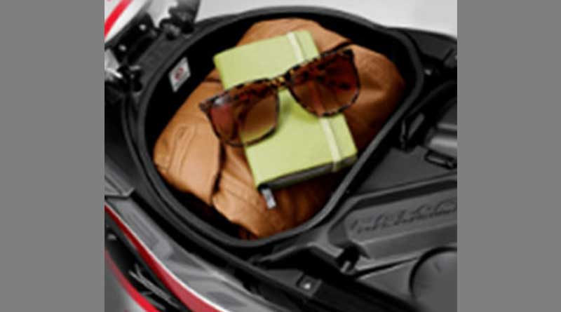 yamaha-vega-force-vs-honda-revo-x