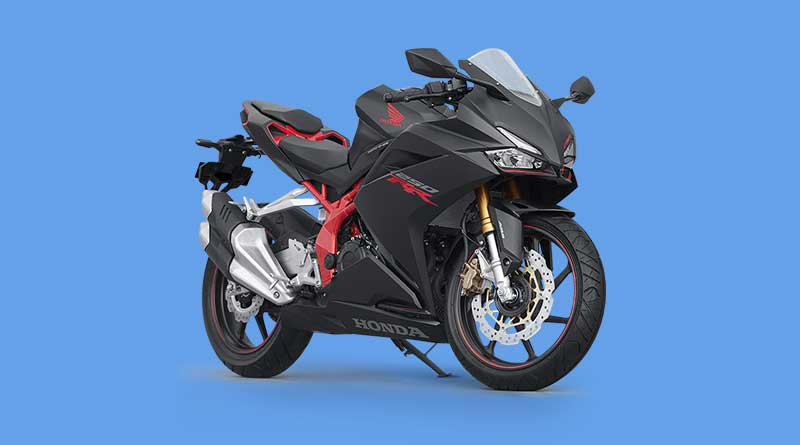 komparasi-honda-cbr250rr-vs-yamaha-r25-yang-mana-layak-beli