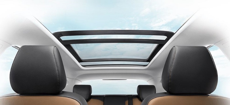 Tak tersedia sunroof jadi kekurangan Suzuki SX4 S-Cross