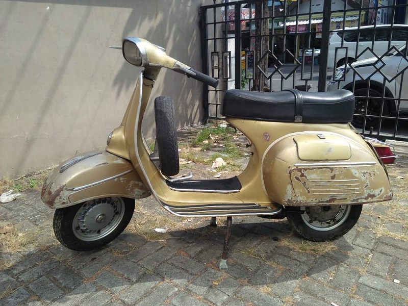 Perbedaan Vespa Super dan Sprint, Jangan Salah Beli! vespa sprint 006