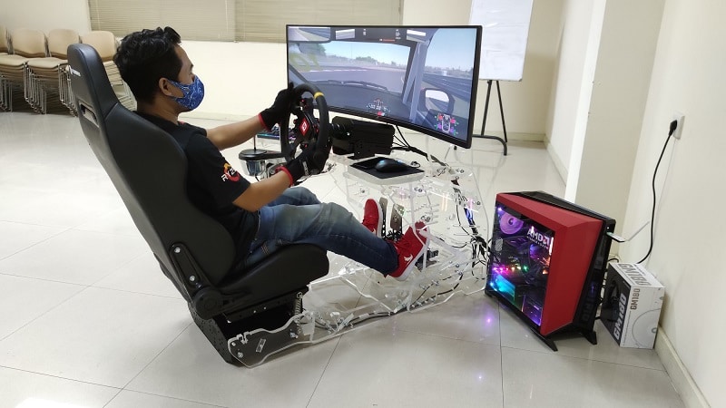 Honda Racing Simulator Championship untuk Para Gamers Honda Racing Simulator