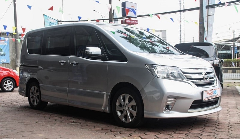 Daftar Harga Nissan Serena Bekas, Mulai Rp 35 Juta harga Nissan Serena bekas