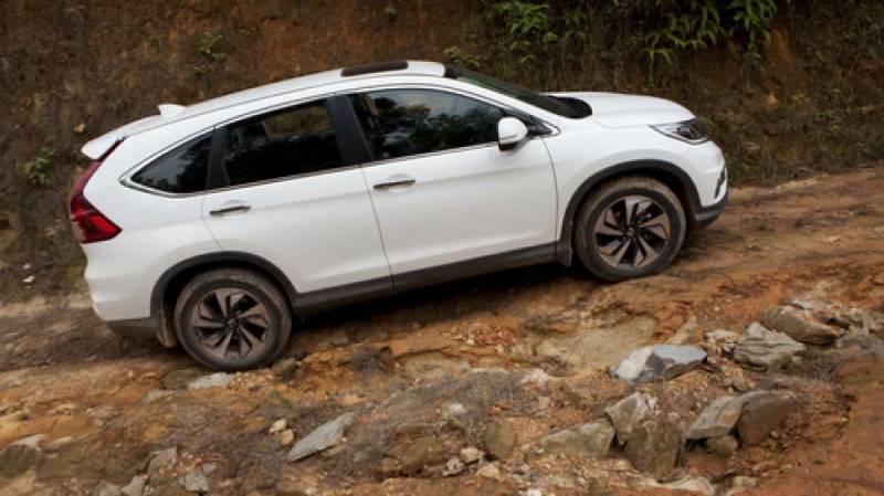 mobil penggerak roda depan