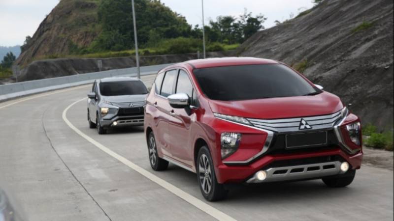 kelebihan dan kekurangan mobil penggerak roda depan