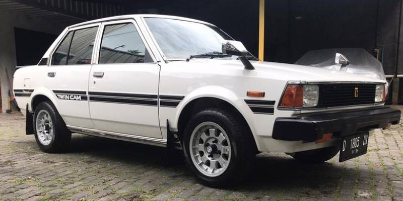 Mobil Retro Murah