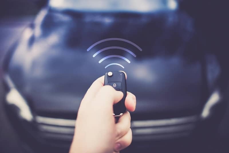 indikator gambar kunci di mobil 