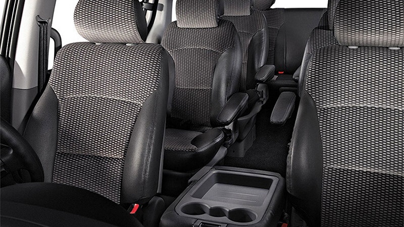hyundai starex vs h1