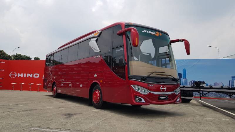 Hino Luncurkan Bus dan Truk Terbaru, Sudah Euro4 Hino Luncurkan Bus dan Truk Terbaru