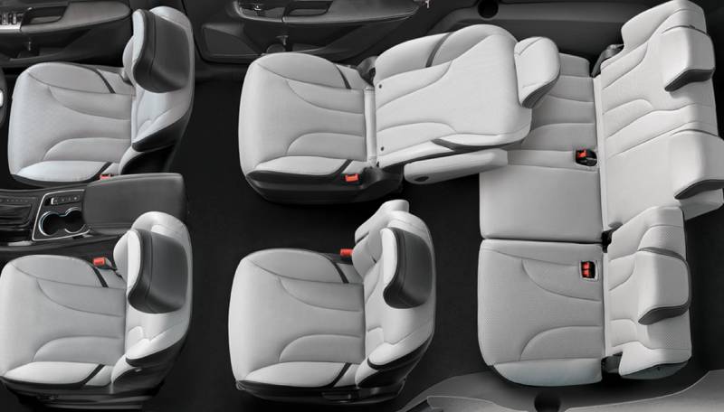 mobil dengan captain seat