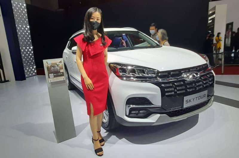 Gaji SPG Mobil di IIMS 2022