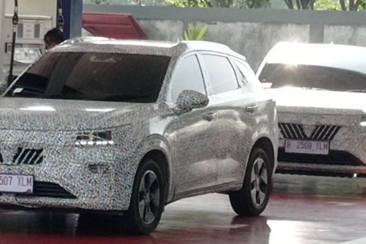 Sosok Wuling Alvez yang tertangkap kamera di Indonesia