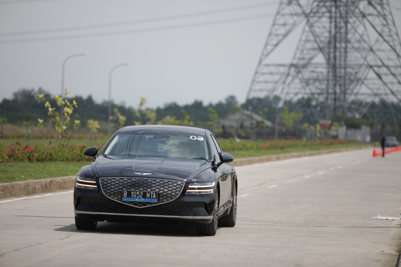 Hyundai Latih Paspamres Kendarai Genesis Electrified G80