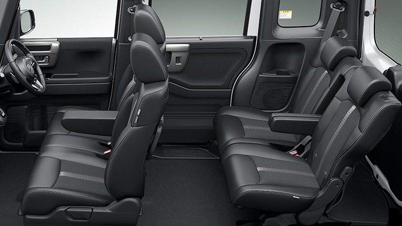 spesifikasi honda n-box custom - interior