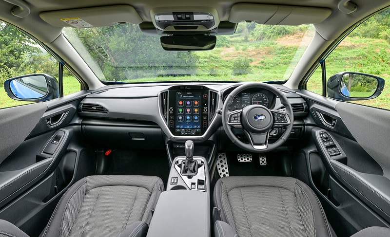 subaru crosstrek 2023 - interior head unit vertikal