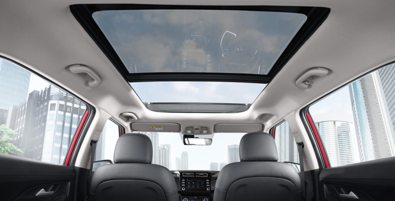 Ini Dia Fitur Hyundai via Smartphone Yang Bisa Menghalau Hawa Panas di Kabin Mobil Walau dibekali panoramic sunroof, fitur di kabin Hyundai Creta bisa menghalau panas