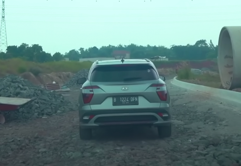 8 Kelebihan Hyundai Creta Dibanding HR-V, Masih Ragu Beli? Kelebihan Hyundai Creta - Suspensi Creta