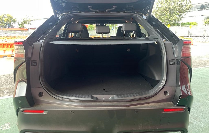 Review Toyota bZ4X 2023, Mobil Listrik Layak Beli? Review Toyota bZ4X