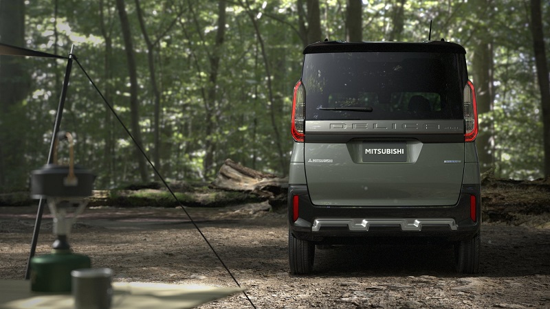Mitsubishi Delica 2023