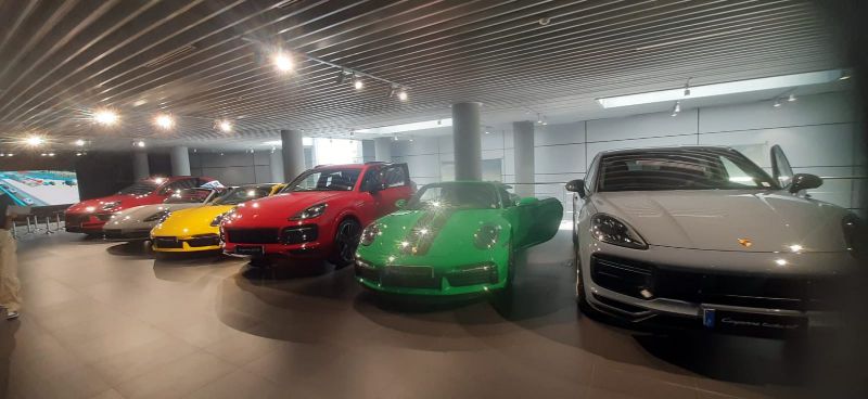 Porsche World Road Show 2023, Bisa Gas Pol di Sirkuit Sentul! Porsche World Road Show