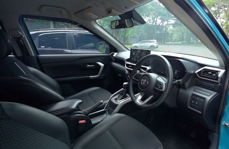 review Toyota Raize 1.0 Turbo GR Sport