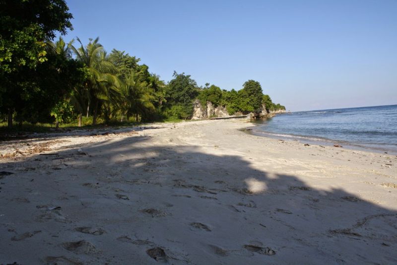6 Tempat Wisata Hits di Bekasi, Mudah Dijangkau Mobil! Tempat wisata di Bekasi - pantai muara beting