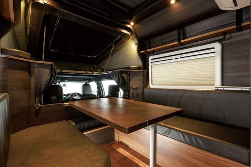 Toyota Hilux Camper Van, Intip Modifikasi dan Harganya! Hilux Double Cabin camper van