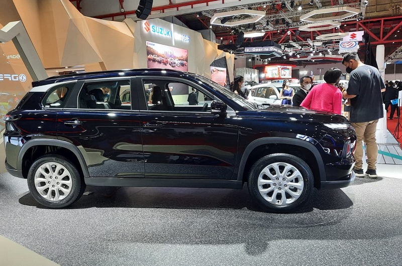 suzuki grand vitara gl vs gx 2023 - varian gl hybrid