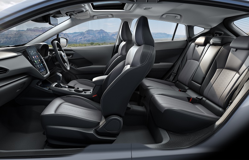 harga subaru crosstrek 2023 - kabin interior dan jok