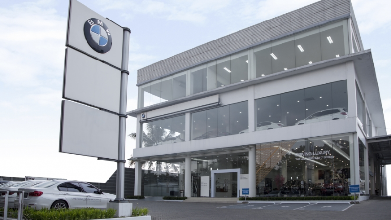 Harga Mobil BMW Bulan Maret 2023, Termurah Rp 880 Juta! Harga Mobil BMW bulan Maret 2023