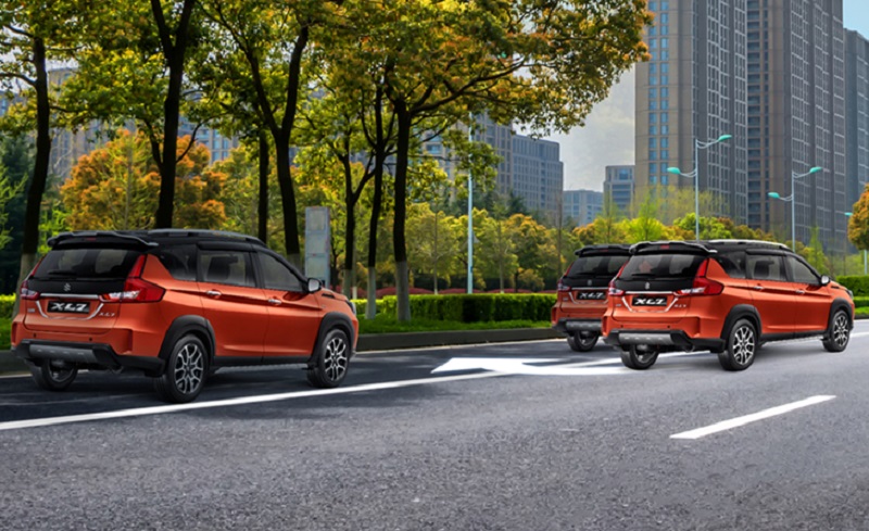Cara Parkir Paralel Mobil yang Benar, Biar Teratur! cara parkir paralel mobil suzuki xl7