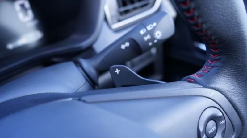 Toyota Agya G vs Honda Brio Satya E 2023, Mana LCGC Terbaik? Toyota Agya G VS Honda Brio Satya E