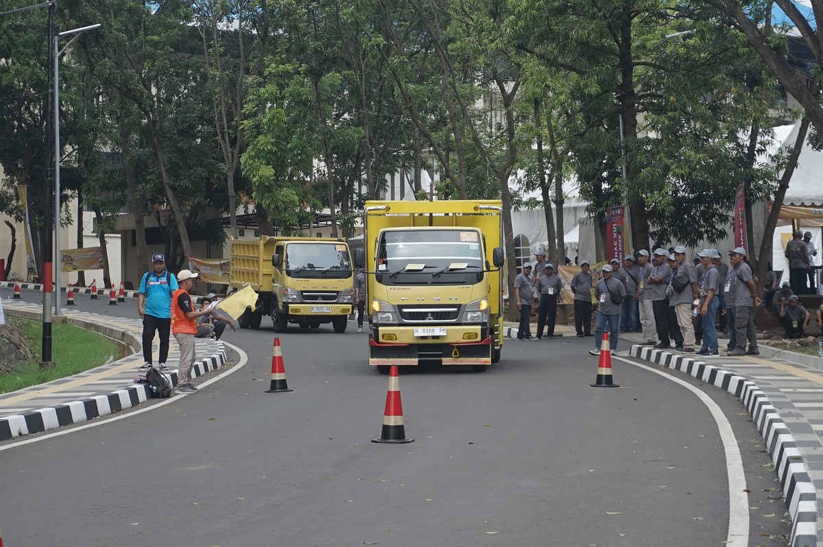 FUSO Driver Gathering 2023 di Jawa, Supir Truk Senang! FUSO Driver Gathering 2023