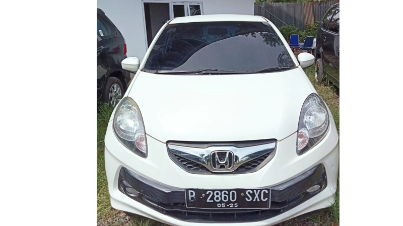 mobil keren di bawah rp 100 juta - honda brio
