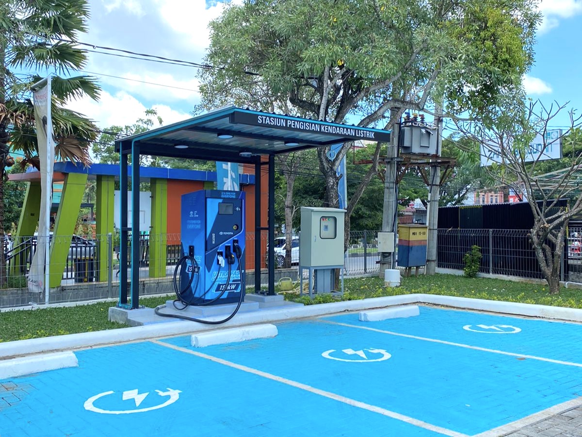Toyota Hadirkan Ultra Fast Charging 120 kW dan 150 kW Pertama di Yogyakarta dan Aceh Spesifikasi Ultra Fast Charging Toyota cukup mumpuni