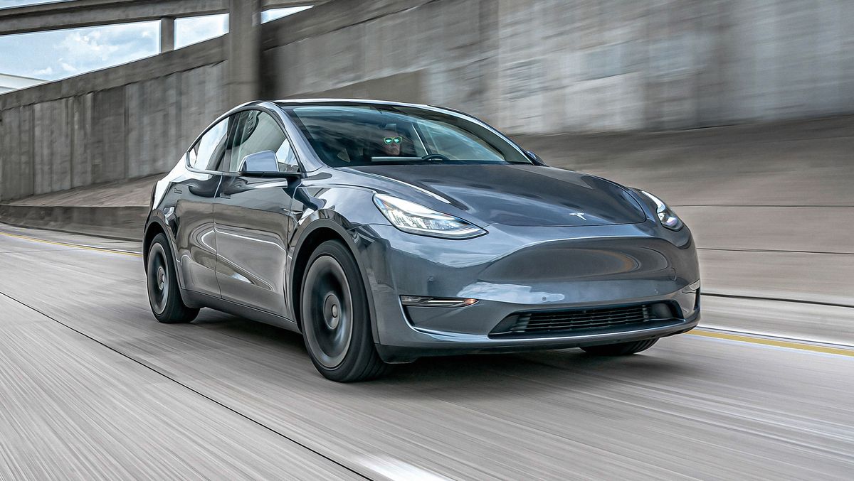 Mobil Listrik Cina Tidak Berkutik di Amerika Harga Tesla Model Y SUV dan Model 3 sedan menjadi lebih terjangkau di Amerika Serikat