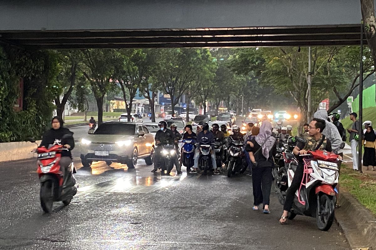 neduh di bawah flyover