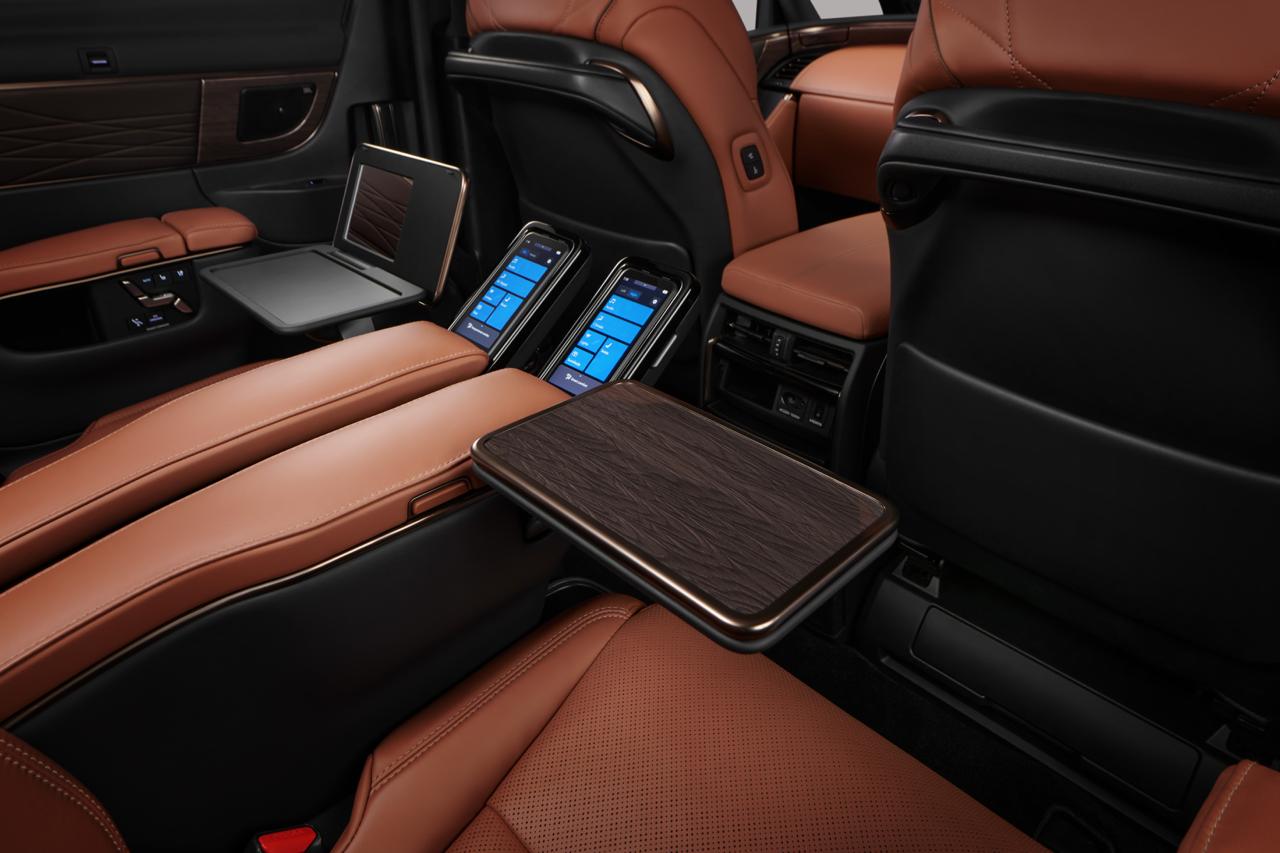 Kabin Vellfire HEV rasa first class