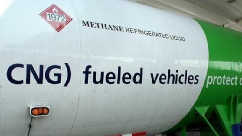 tata tiago cng amt