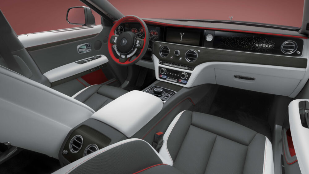 Spesifikasi Rolls-Royce Ghost Prism Terbaru, Edisi Terbatas Berbalut Cat Istimewa Detail kabin mengagumkan