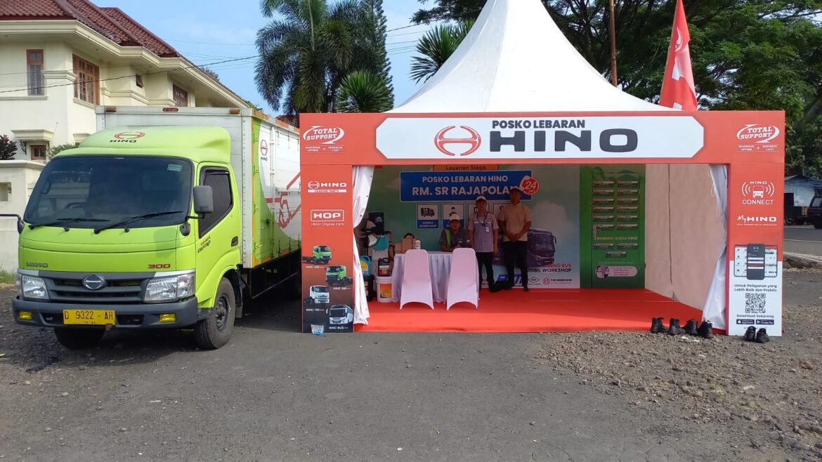 Posko Lebaran Hino menyambut Lebaran 2024