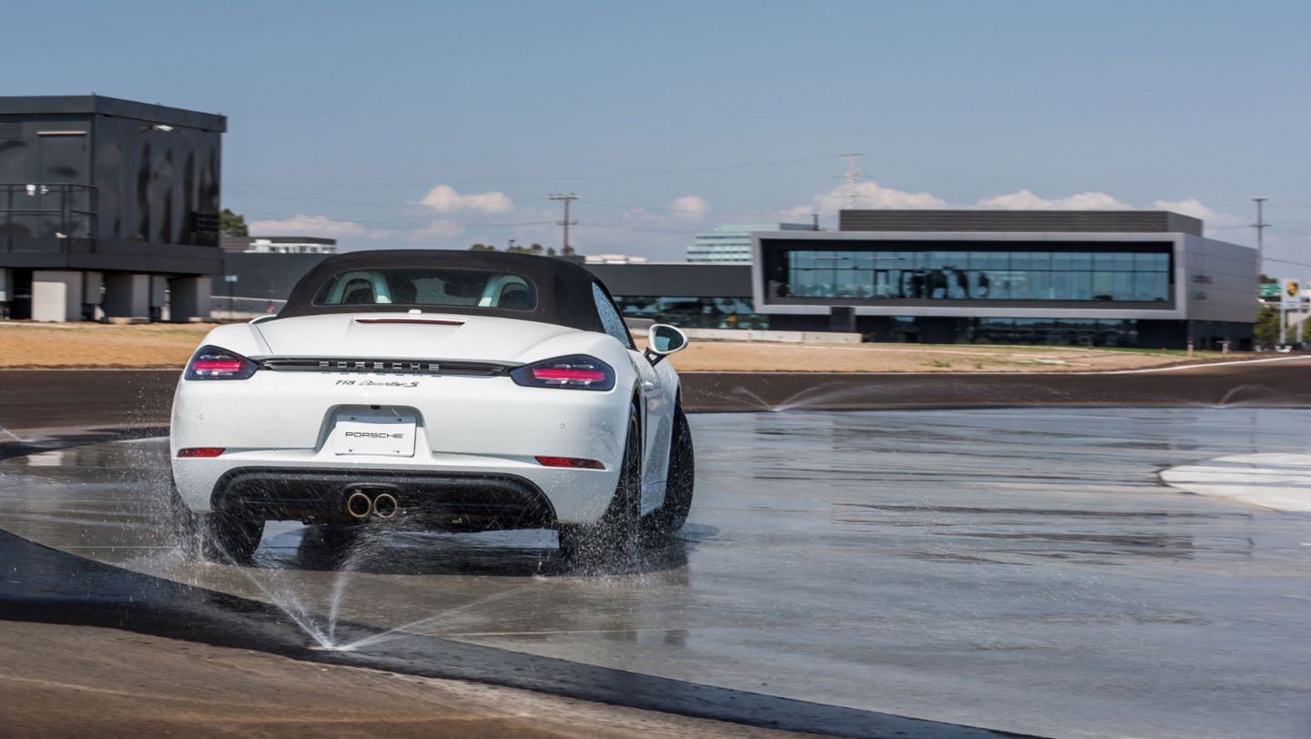 Porsche Experience Center ke-11 Bakal Dekat Dari Indonesia Porsche Experience Center ke-11 di Singapura diproyeksi selesai 2027
