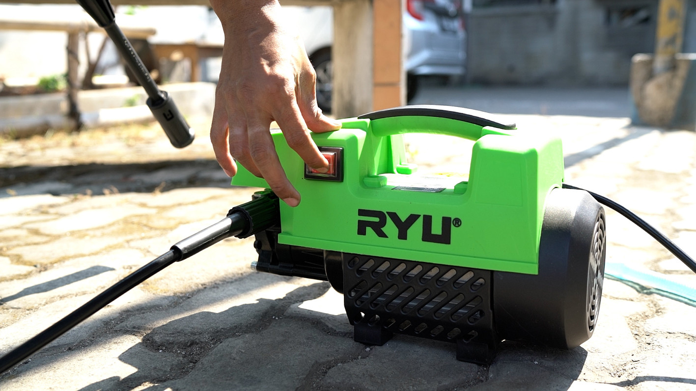 Ryu Powertools boyong Pressure Washer 100 Bar tipe RPW 100