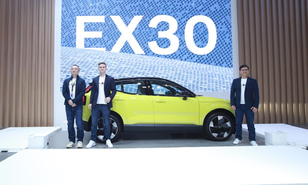 Kecil-kecil Cabe Rawit, Ini Spesifikasi Volvo EX30 SUV Yang Rilis di GIIAS 2024 volvo ex30 2