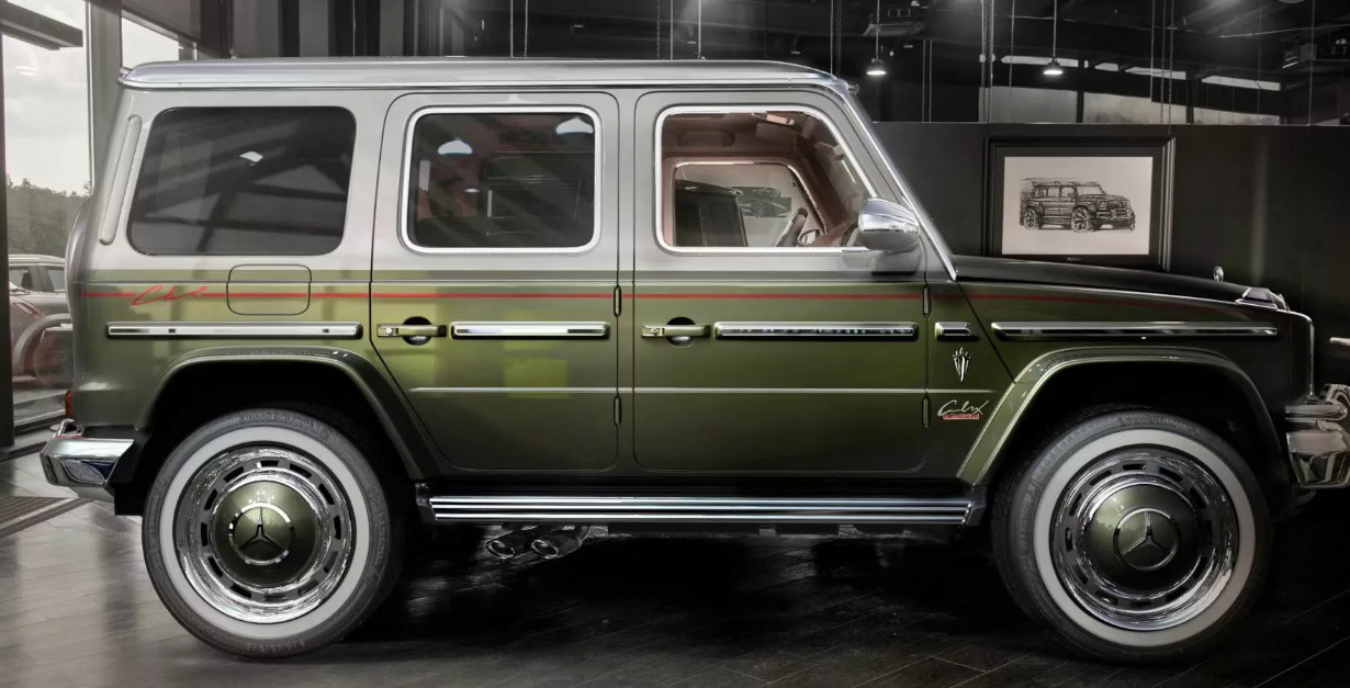 Ini Dia Mercedes-Benz G-Class Bergaya Vintage Dalam Nuansa Retro Model kedua pilih kombinasi warna hijau dan perak